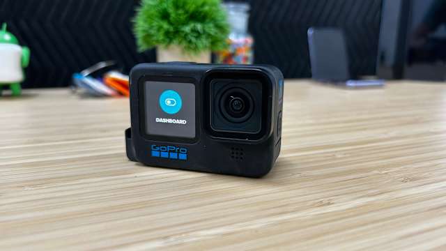 3-gopro hero 11 black